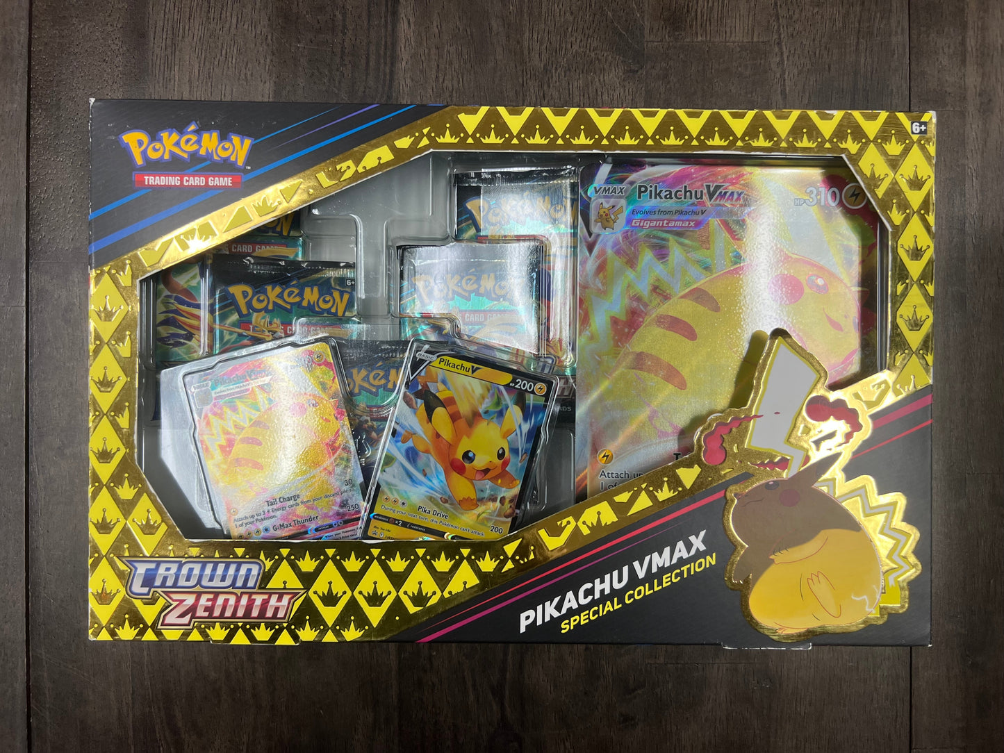 Pokémon TCG: Crown Zenith Special Collection—Pikachu VMAX