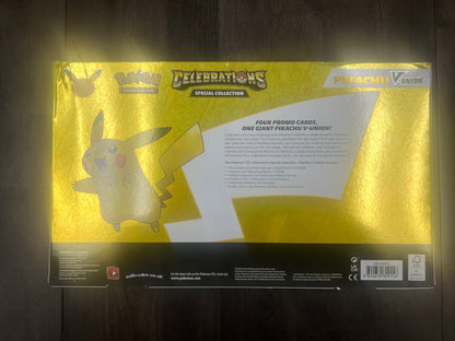 Pokémon TCG: Celebrations Special Collection—Pikachu V-UNION