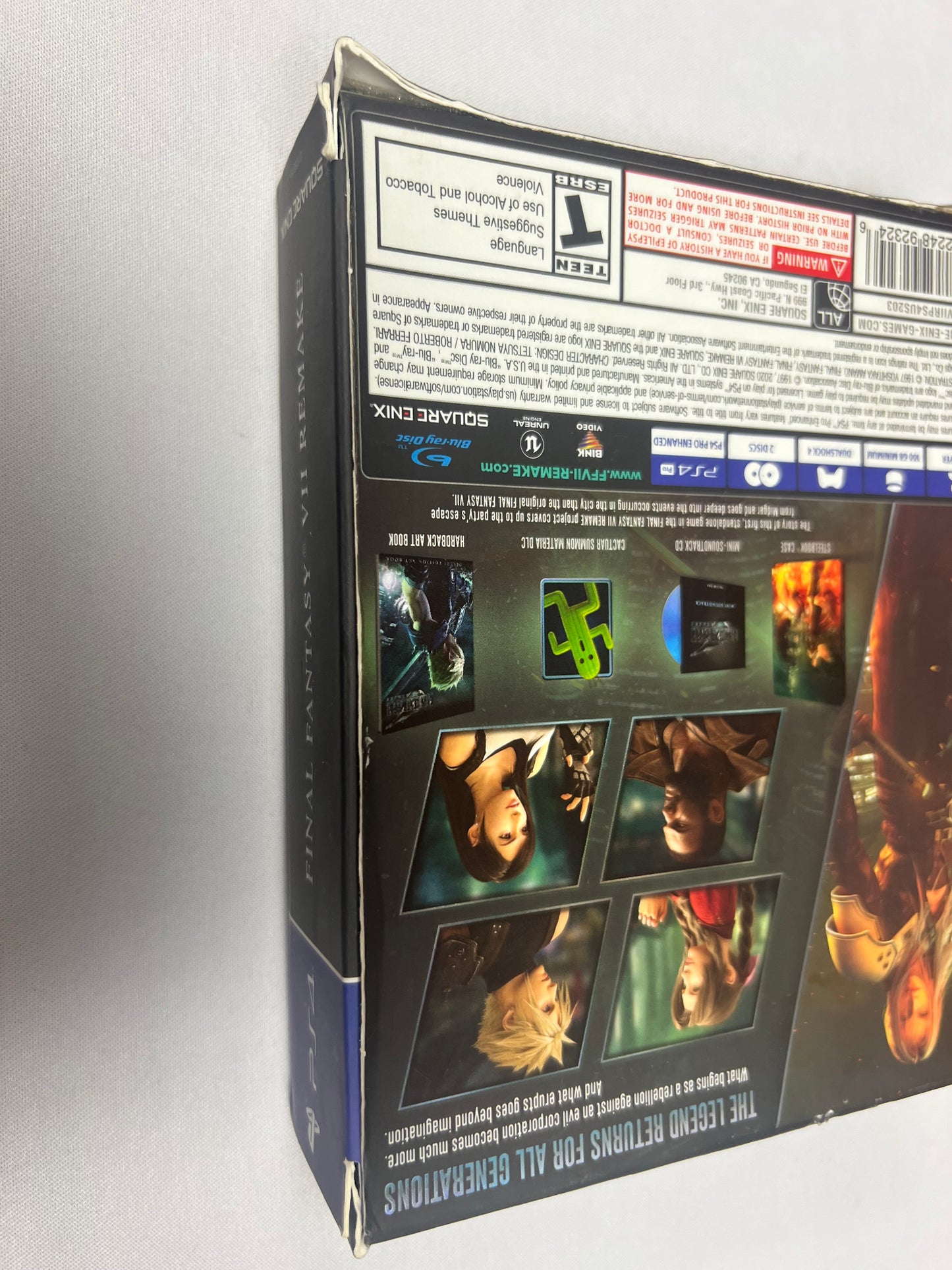 Playstation: Final Fantast VII Remake Deluxe Edition